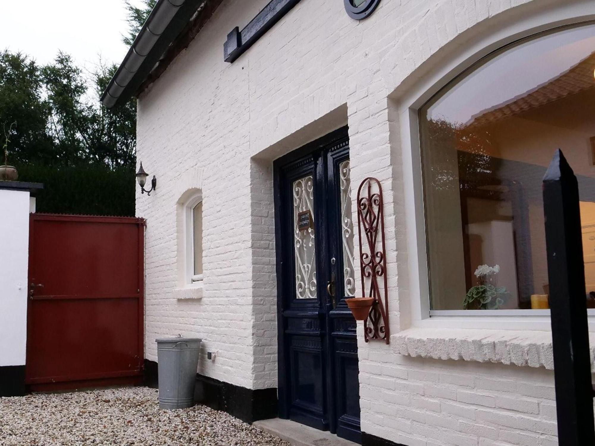 Modernized Holiday Home With Terrace Munstergeleen Exterior photo